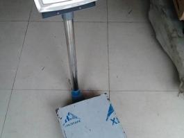 新款JCS型計重地秤